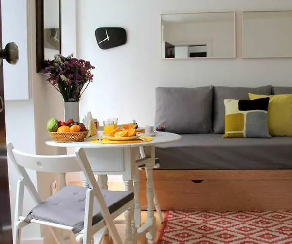 Διαμέρισμα Arco Da Graca Downtown