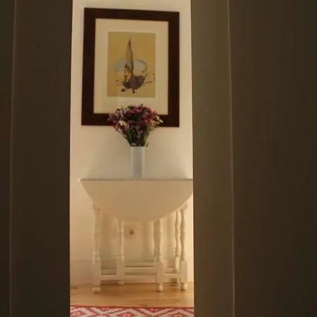 Arco Da Graca Downtown Apartmán *